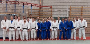 Tarek (9. von rechts) beim Trainer B Lehrgang in Köln